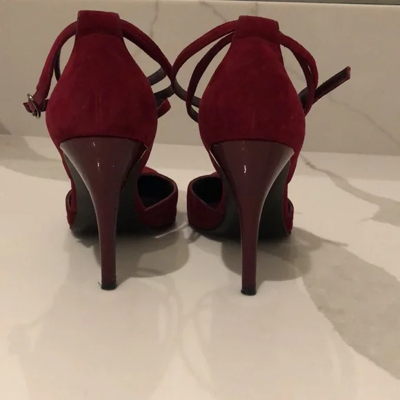 STUART WEITZMAN deep red suede/patent leather heels - Picture 4 of 9
